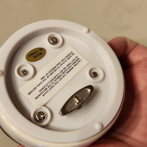 mr christmas Holiday Salesnowman Hidden Porcelain Music Box